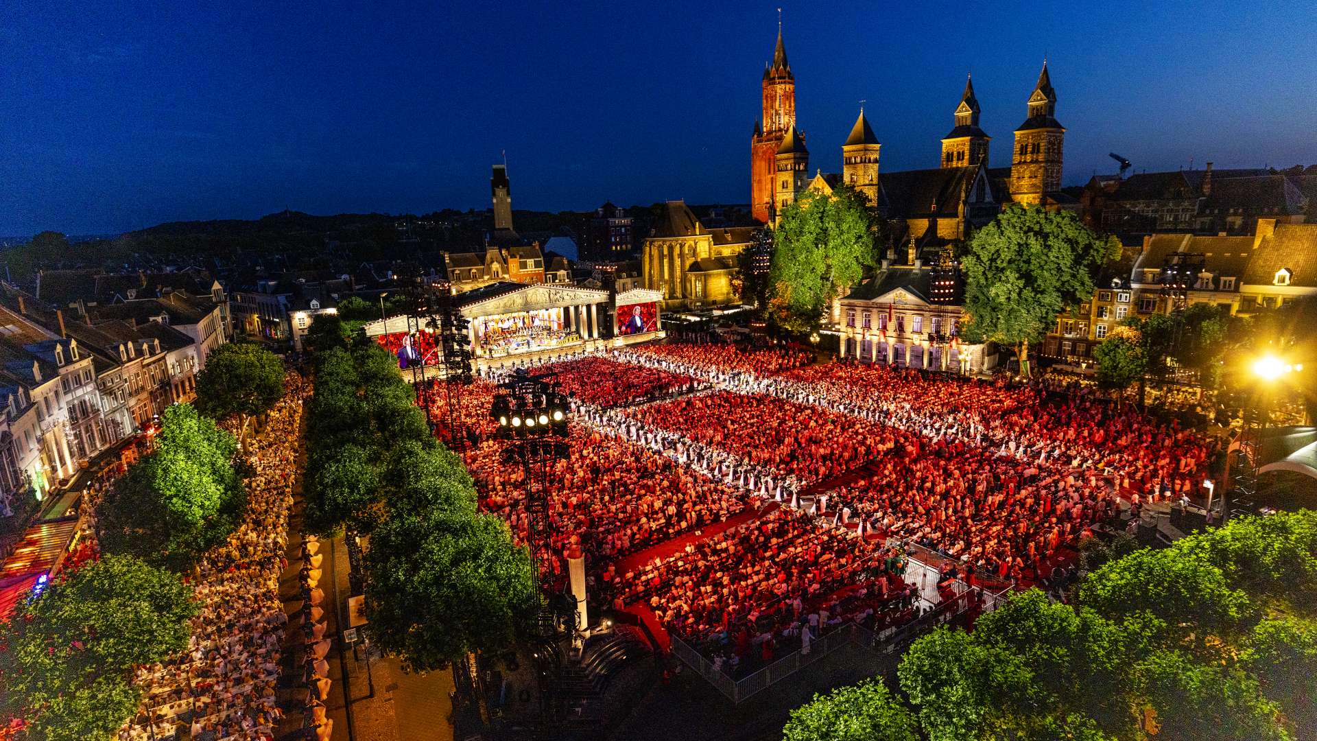 ANDRÉ RIEU W KINIE „Niech żyje Maastricht!” najnowszy letni koncert Króla Walca!