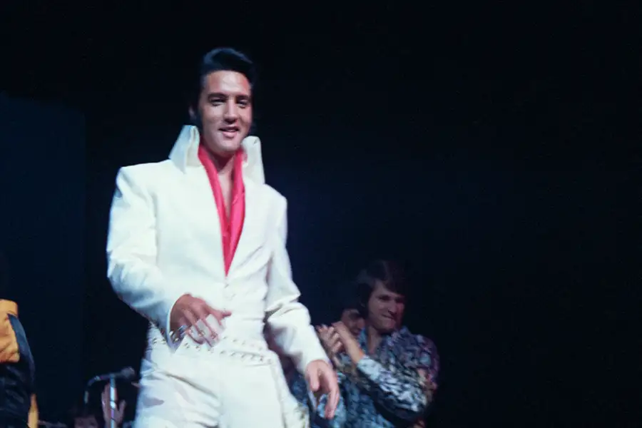 EPiC: Elvis Presley in Concert - napisy