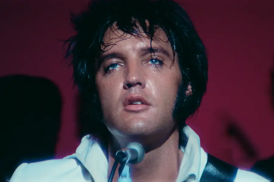 EPiC: Elvis Presley in Concert - napisy