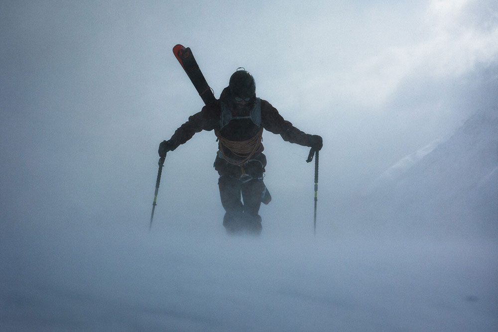 Des Equilibres, Smoke that Thunders, Painting the Mountains