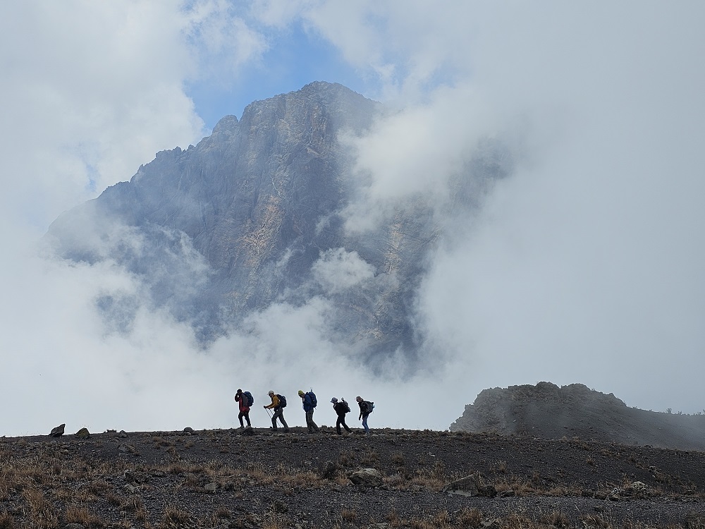 Slajdy podróżnicze: Kilimandżaro i Mount Meru – Hakuna Matata! Monika Witkowska