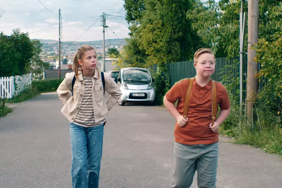 Lars jest LOL - dubbing