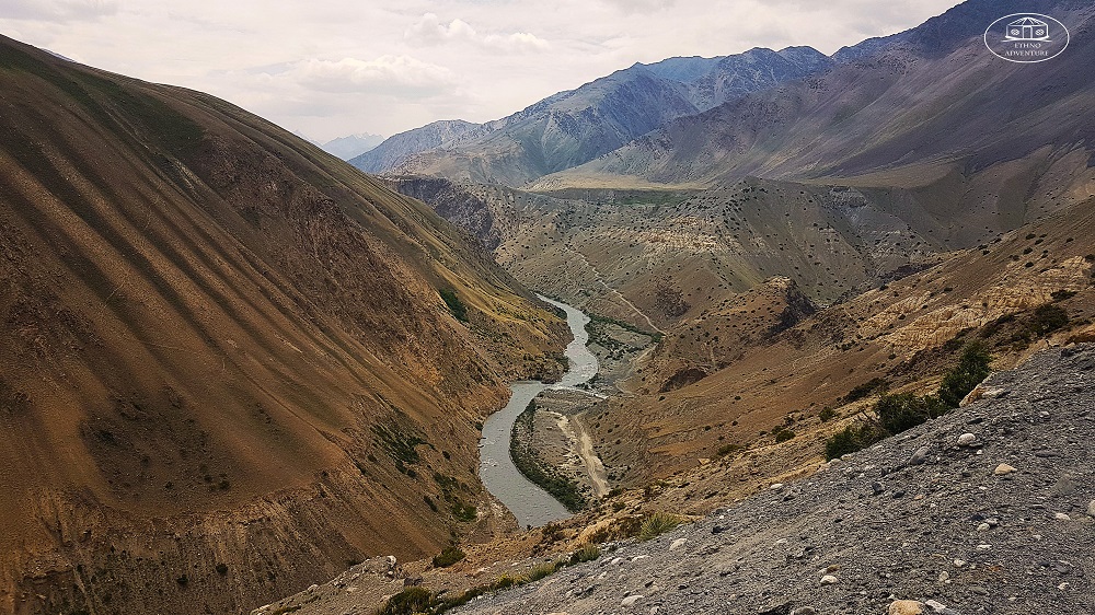 Slajdy podróżnicze: Afganistan Cienie Hindukuszu. Iga Cichoń i Paweł Rut