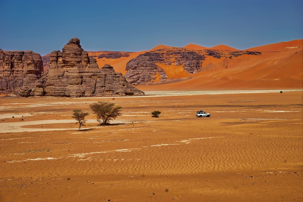 Slajdy Podróżnicze: Algieria - z Tuaregami przez Saharę