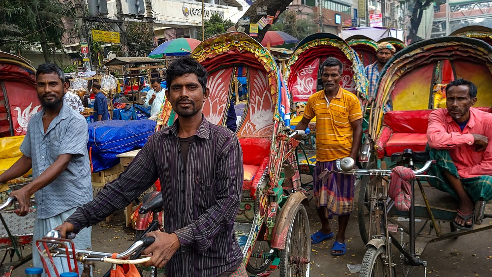 Slajdy podróżnicze: Bangladesz – nieznośny ciężar życia - Żaneta i Jacek Govenlock