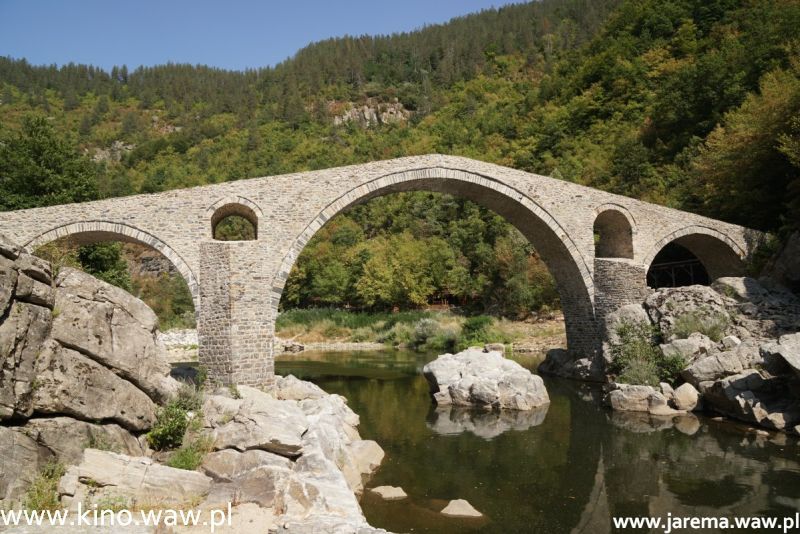 SLAJDYzPODRÓŻY: Bułgaria - cudowne i diabelskie mosty Rodopow