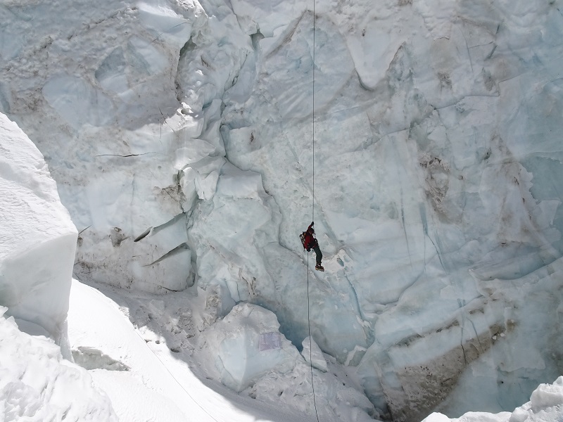 Slajdy podróżnicze: Lhotse - lodowa siostra Everestu. Monika Witkowska