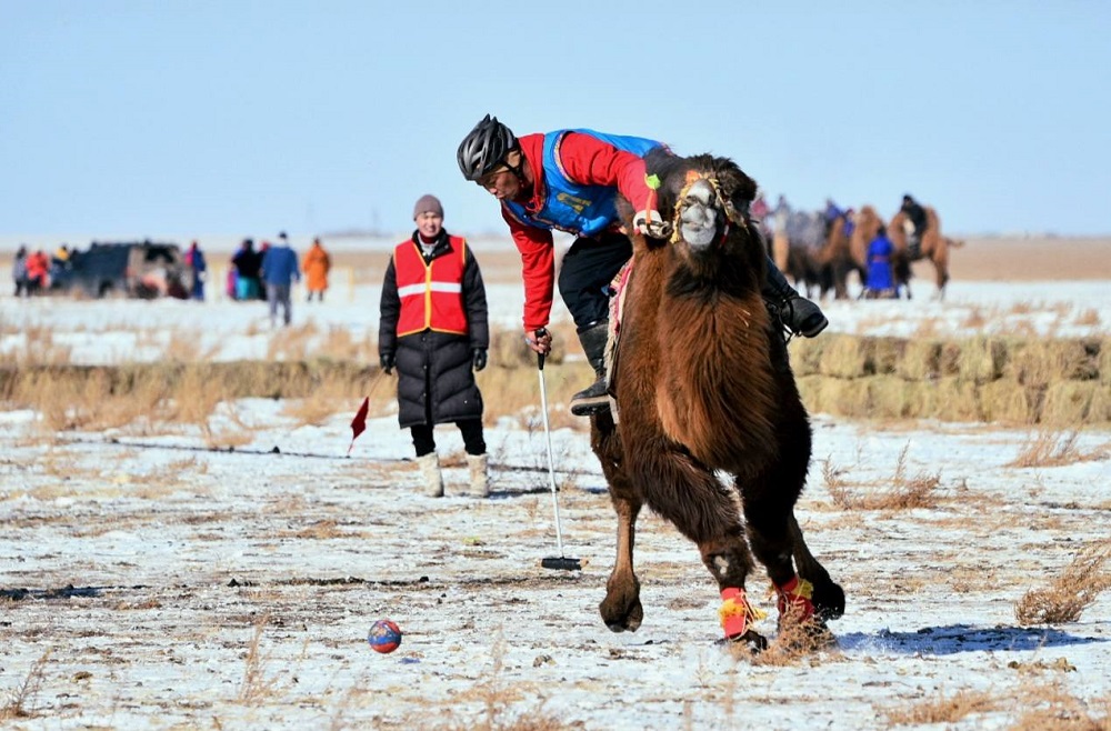 Slajdy podróżnicze: Zimowa Mongolia w dźwiękach końskiej grzywy. Anna Grebieniow