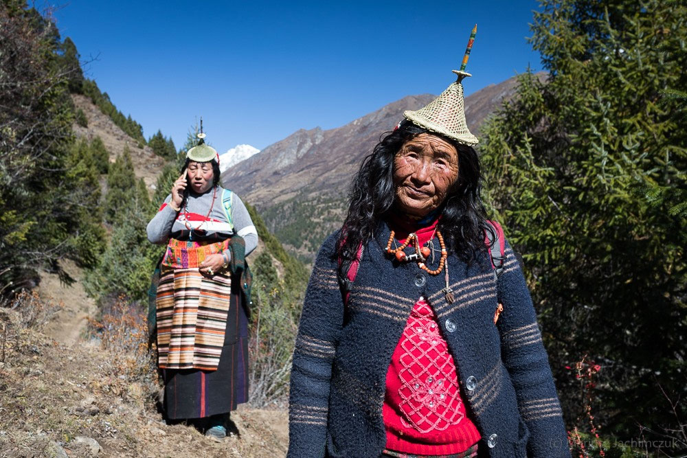 Slajdy podróżnicze: Bhutan - tradycja i współczesność kraju grzmiącego smoka - Joanna Jachimczuk Lora i Mariusz Jachimcz