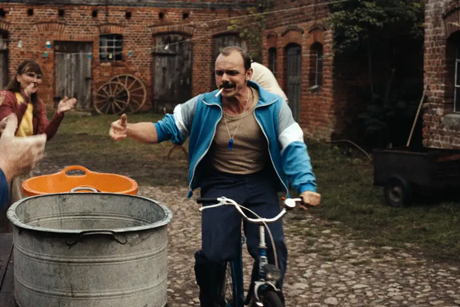 Wpatrując się w słońce - przedpremiera