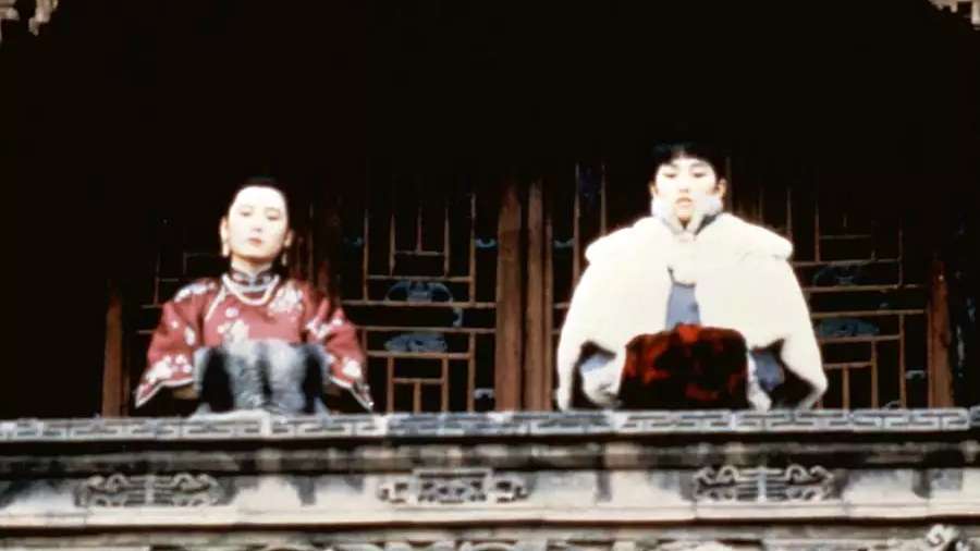 Zawieście czerwone latarnie - pokazy specjalne